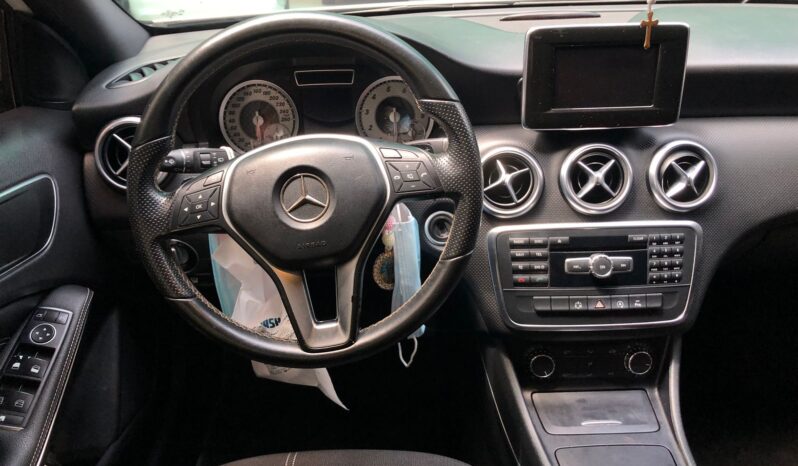Mercedes Benz A200 2016 lleno