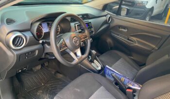 Nissan Versa 2022 lleno