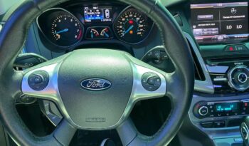 Ford Focus Titanium 2014 lleno