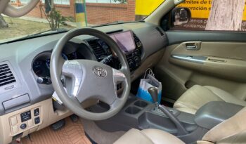 Toyota Fortuner 2013 lleno