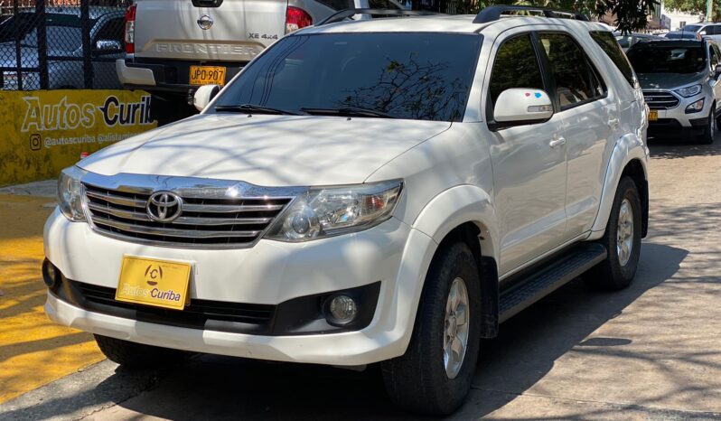 Toyota Fortuner 2015 lleno