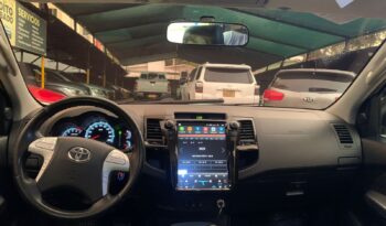 Toyota Fortuner 2014 lleno