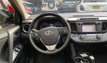 Toyota RAV4 2016 lleno