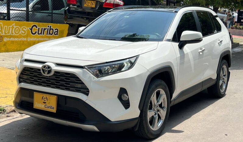 Toyota RAV4 2020 lleno