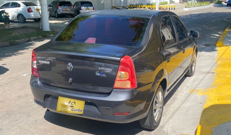 Renault Logan 2013 lleno