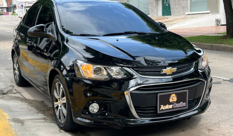 Chevrolet Sonic 2017 lleno