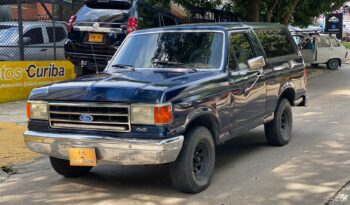 Ford Bronco 1988 lleno