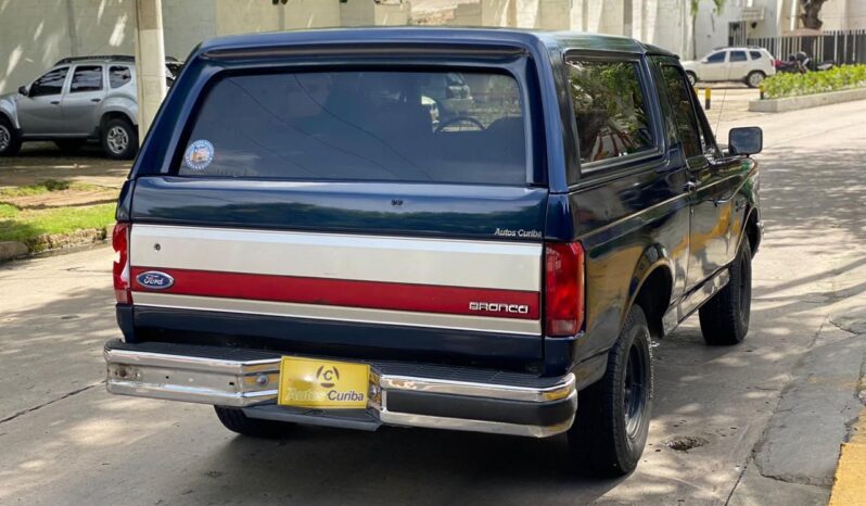 Ford Bronco 1988 lleno