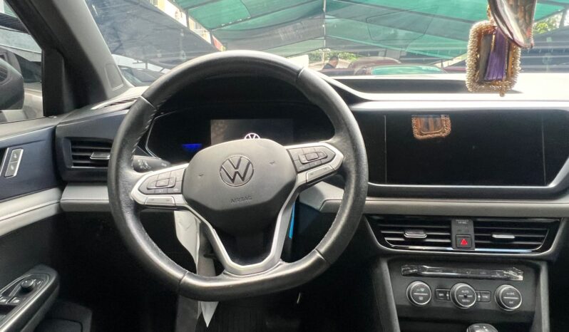 Volkswagen Taos Comfortline 2022 lleno