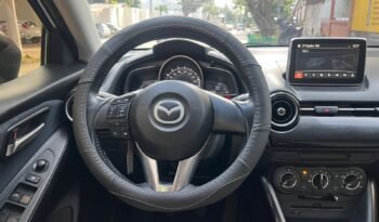 Mazda 2 Touring Mec 2016 lleno