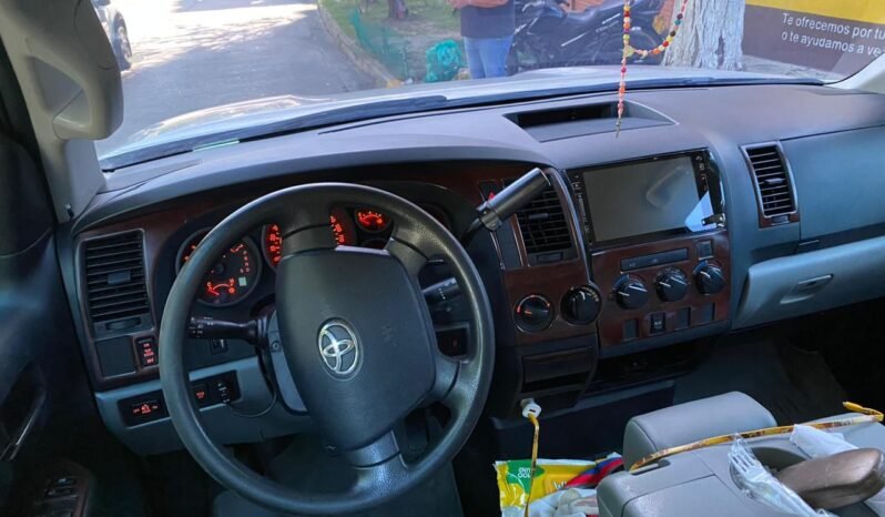 Toyota Tundra 2010 lleno