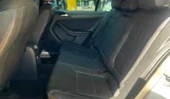 Volkswagen Jetta Comfortline 2012 lleno