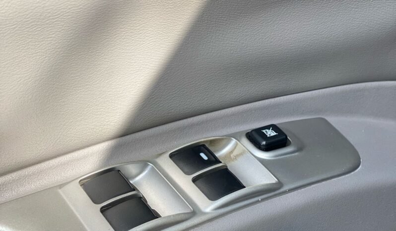 Mitsubishi Nativa 4X4 2014 lleno