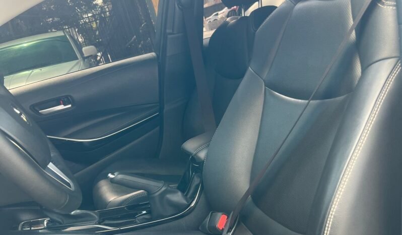 Toyota Corolla 2023 lleno