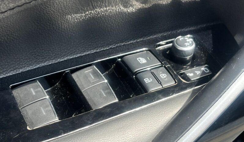 Toyota Corolla 2023 lleno