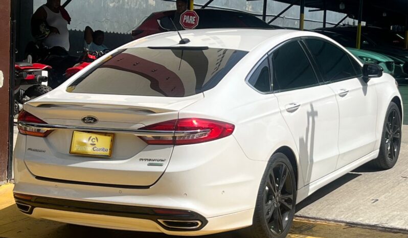 Ford Fusion 2017 lleno