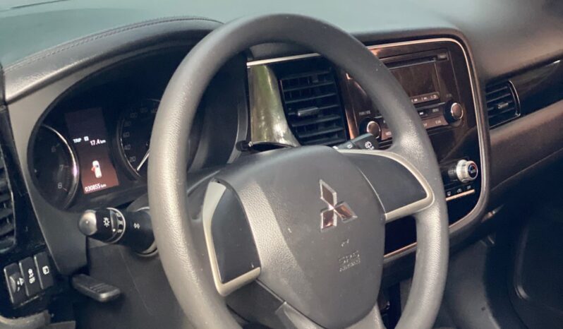 Mitsubishi Outlander 4X4 2022 lleno