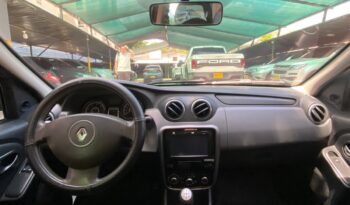 Renault Logan 2015 lleno