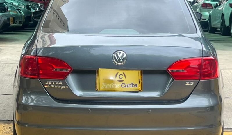 Volkswagen Nuevo Jetta 2012 lleno