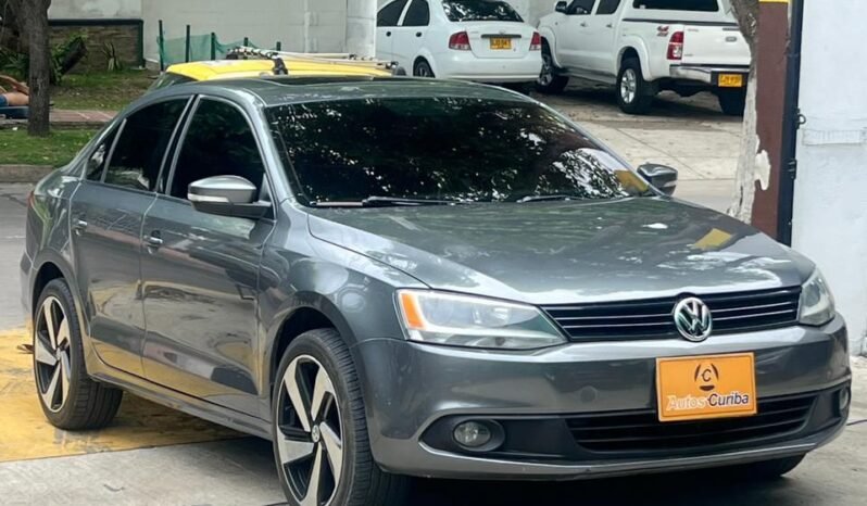 Volkswagen Nuevo Jetta 2012 lleno