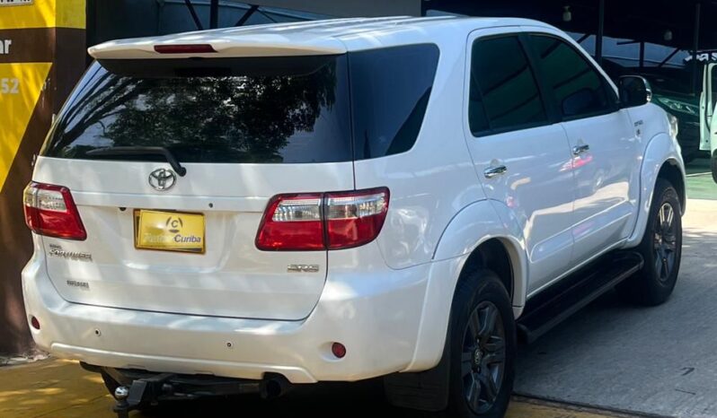 Toyota Fortuner SR5 2011 lleno