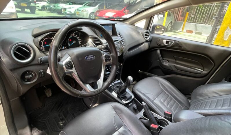 Ford Fiesta 2018 lleno