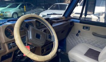 Mitsubishi Montero 4X4 1982 lleno