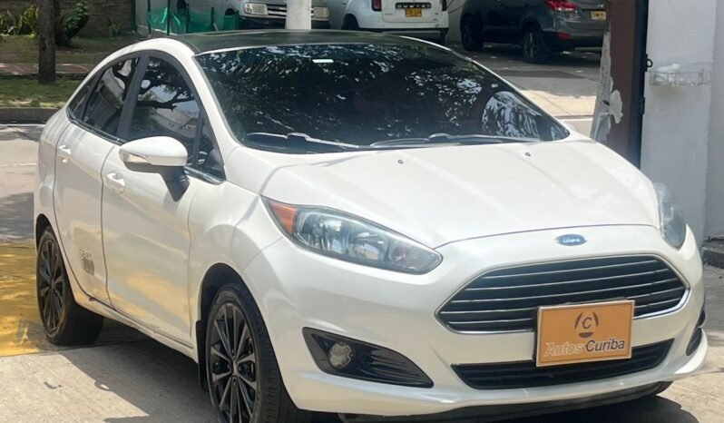 Ford Fiesta Titanium 2018 lleno