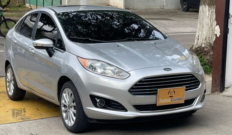 Ford Fiesta Titanium 2017 lleno