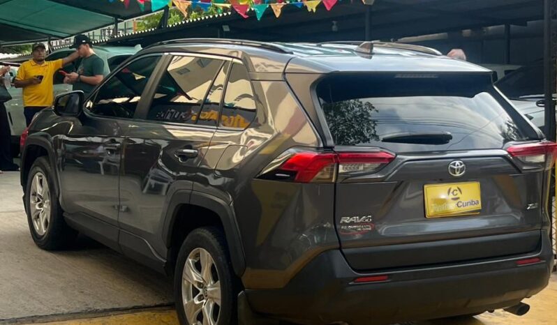 Toyota Rav4 2020 lleno
