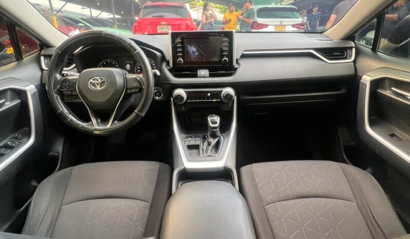 Toyota Rav4 2020 lleno