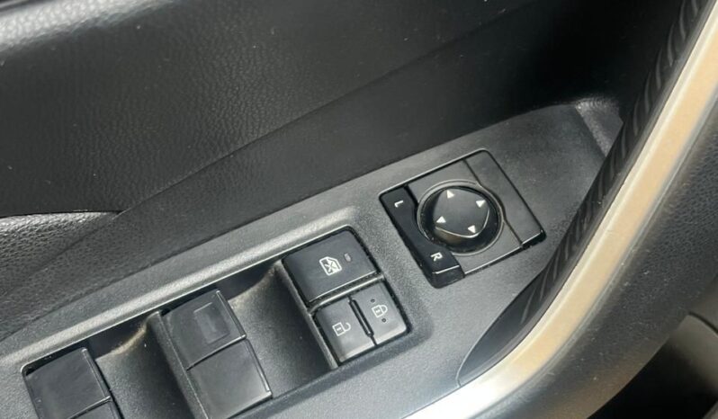 Toyota Rav4 2020 lleno