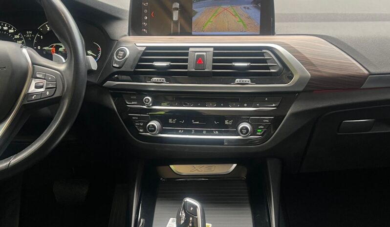 BMW X3 2020 lleno