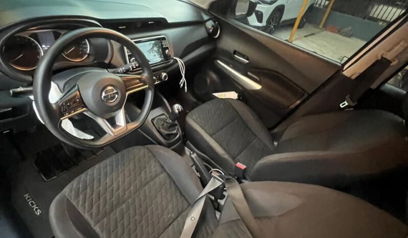 Nissan Kicks 2022 lleno