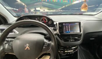 Peugeot 2008 2018 lleno