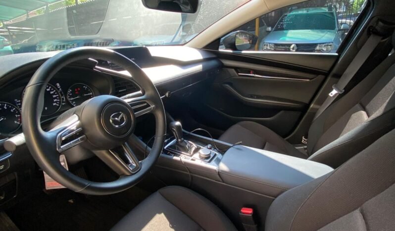 Mazda 3 Touring Hybrid 2024 lleno