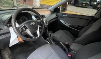 Hyundai Accent GL 2013 lleno