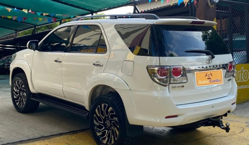 Toyota Fortuner 4X4 2013 Diesel lleno