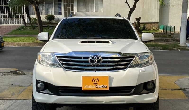 Toyota Fortuner 4X4 2013 Diesel lleno