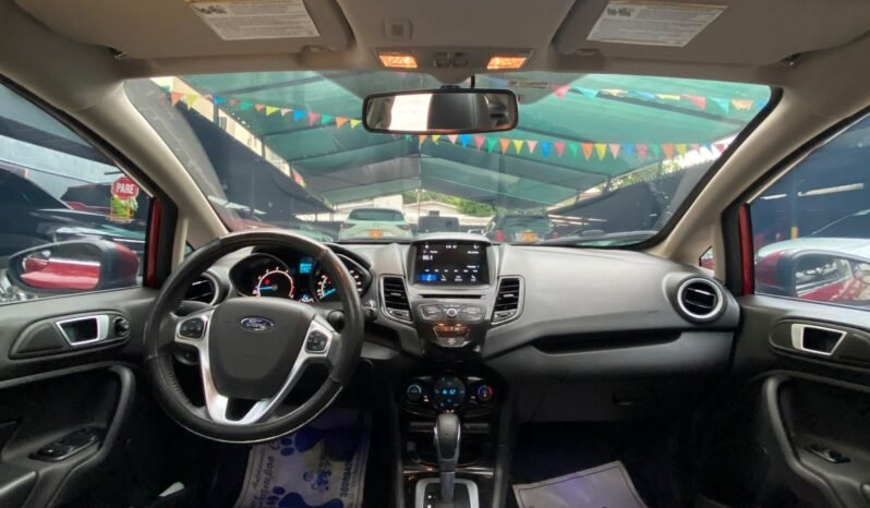 Ford Fiesta Titanium 2017 lleno