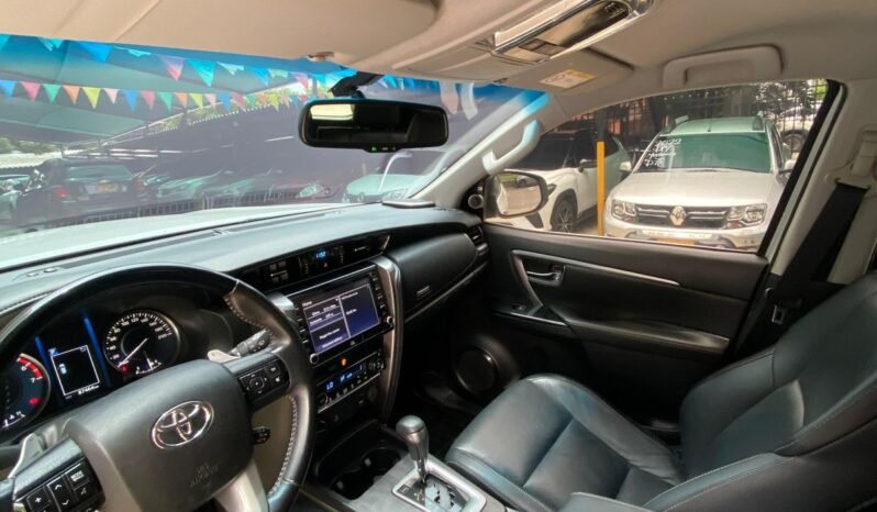 Toyota Fortuner SRV 2021 lleno