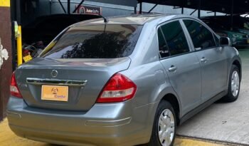 Nissan Tiida 2013 lleno