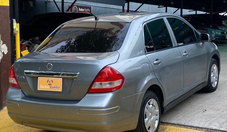 Nissan Tiida 2013 lleno