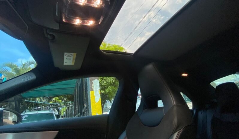 Mercedes Benz CLA180 2020 lleno