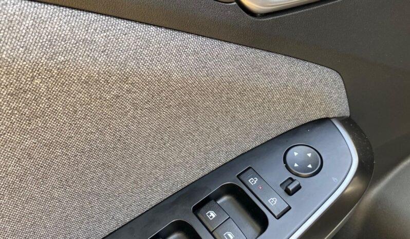 Kia K3 Cross 2026 lleno