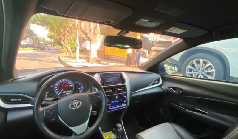 Toyota Yaris 2021 lleno