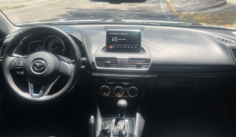 Mazda 3 Touring 2015 lleno