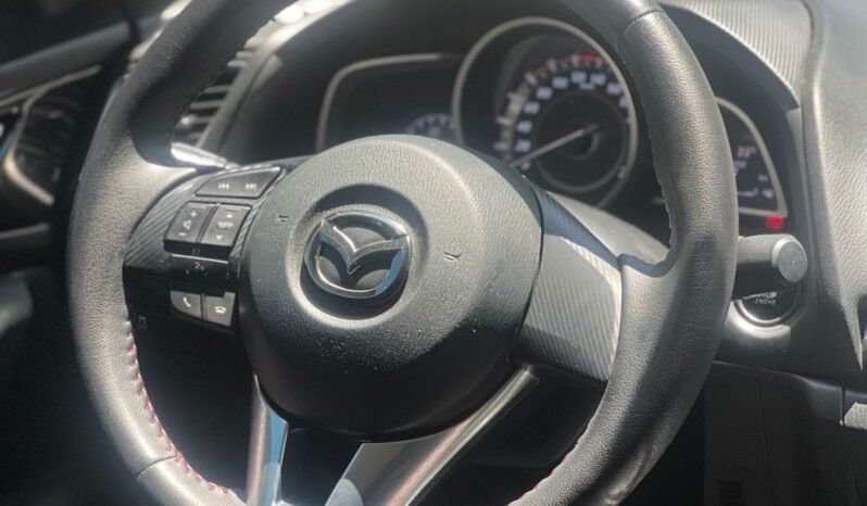 Mazda 3 Touring 2015 lleno