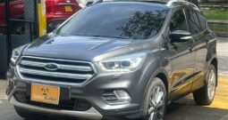 Ford Escape Titanium 2020